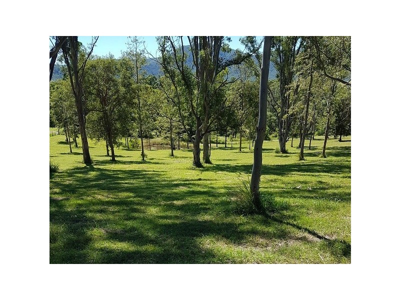 12A Meadow Lane, Conondale QLD 4552