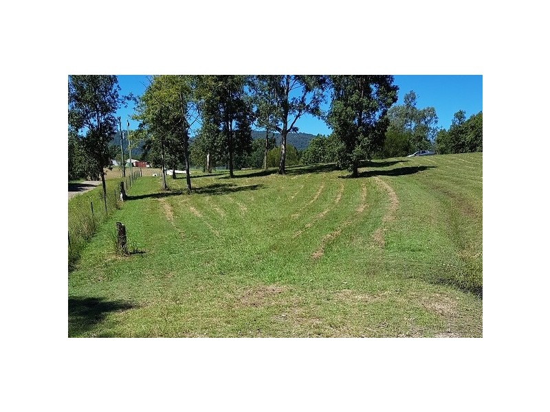 12A Meadow Lane, Conondale QLD 4552
