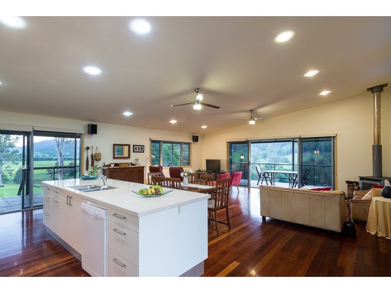 984 Eastern Mary River Road, Cambroon QLD 4552