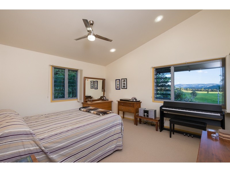 984 Eastern Mary River Road, Cambroon QLD 4552