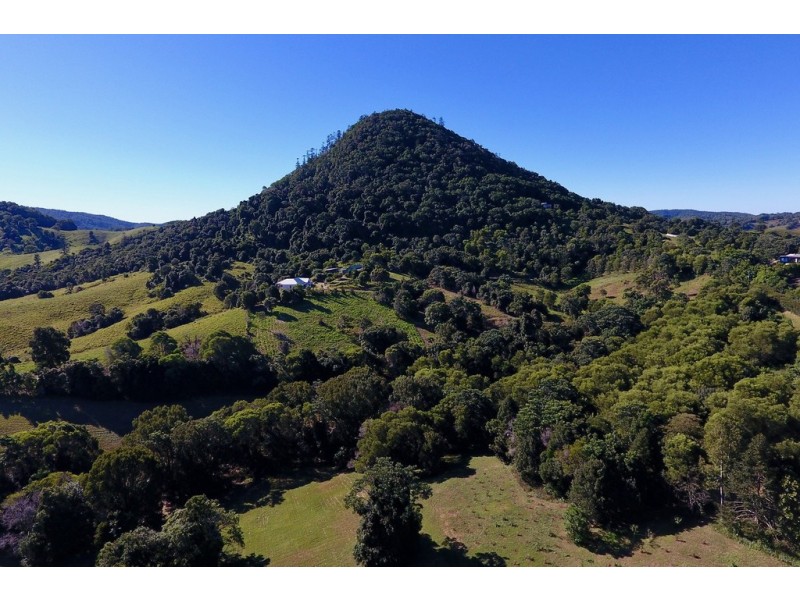 64 Binalong Road, Pinbarren QLD 4568