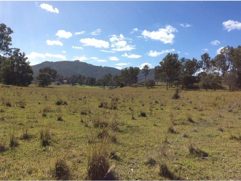 2/948 Aherns Road, Conondale QLD 4552
