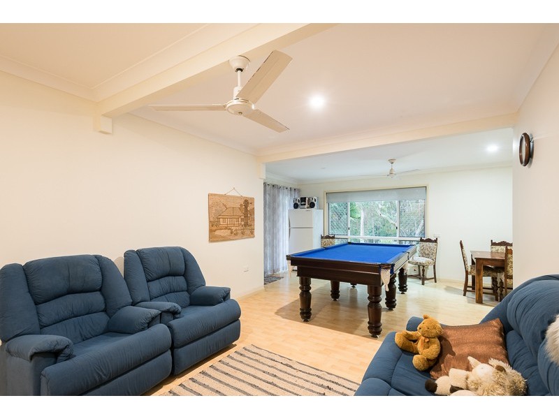 3 Upper Rosemount Road, Rosemount QLD 4560