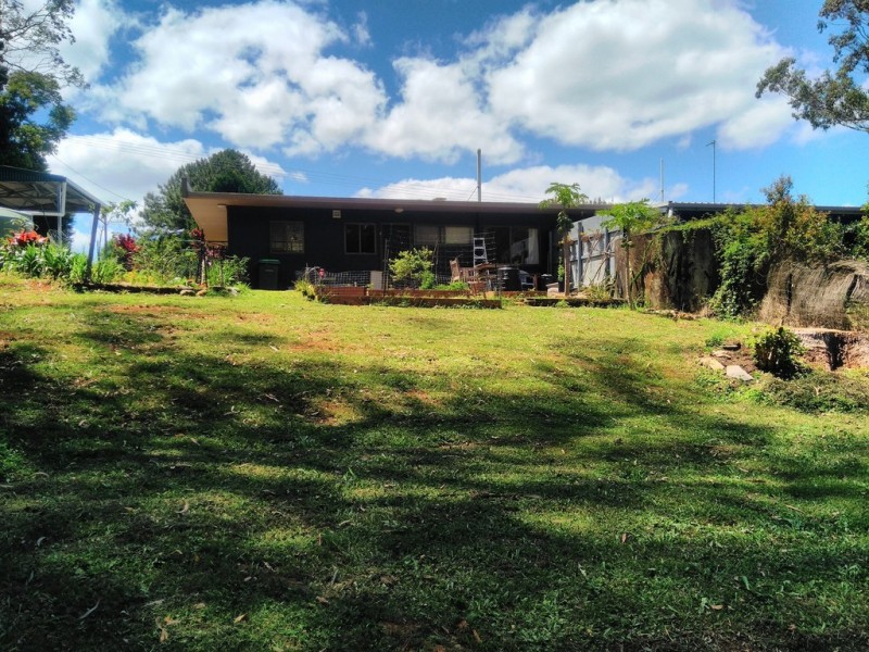 2/43 Mary Cairncross Avenue, Maleny QLD 4552