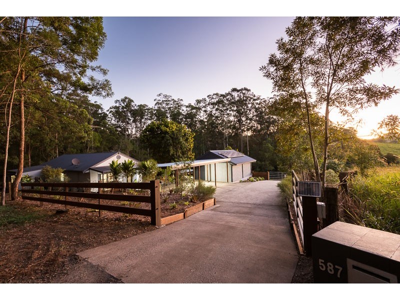 587 Louis Bazzo Drive, Pomona QLD 4568