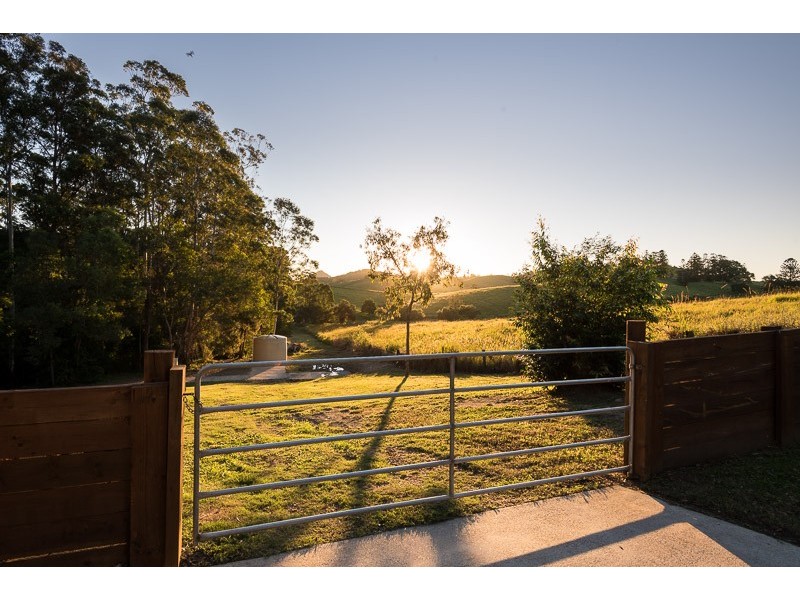 587 Louis Bazzo Drive, Pomona QLD 4568