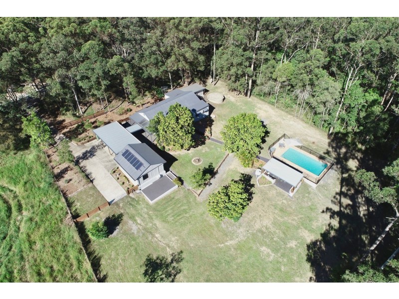 587 Louis Bazzo Drive, Pomona QLD 4568