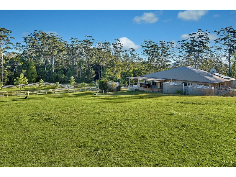 245 Commissioners Flat Road, Peachester QLD 4519