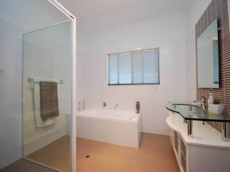 Maleny QLD 4552