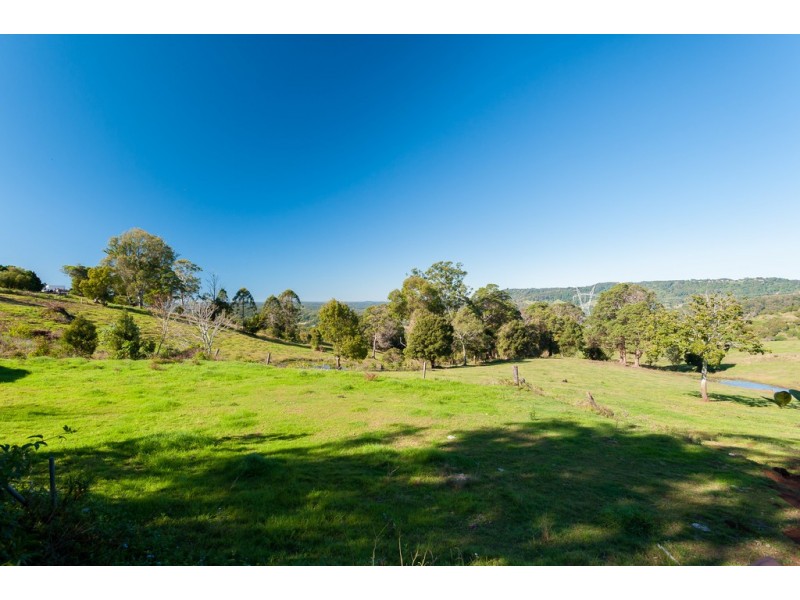 424 Dulong Road, Dulong QLD 4560