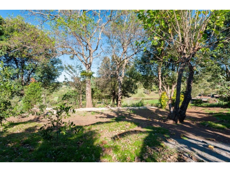 424 Dulong Road, Dulong QLD 4560