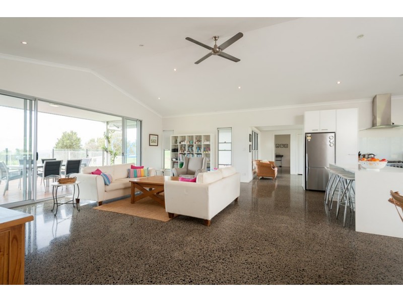 440 Dulong Road, Dulong QLD 4560