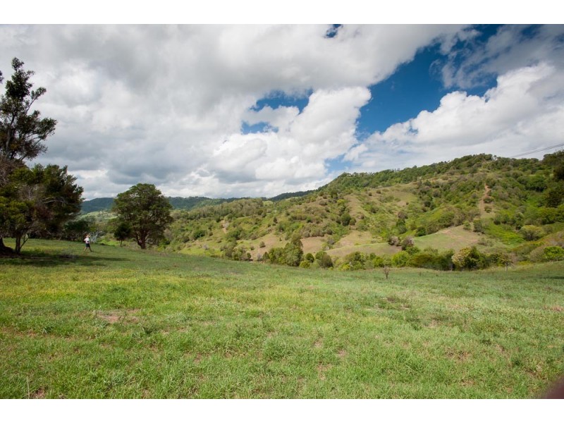 440 Dulong Road, Dulong QLD 4560