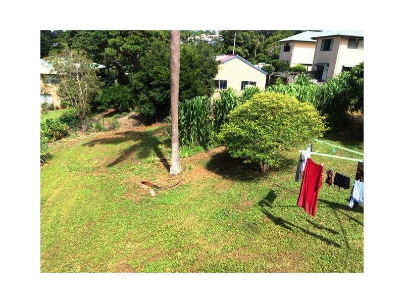 13 TEAK STREET, Maleny QLD 4552