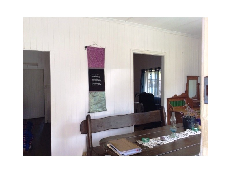 13 TEAK STREET, Maleny QLD 4552