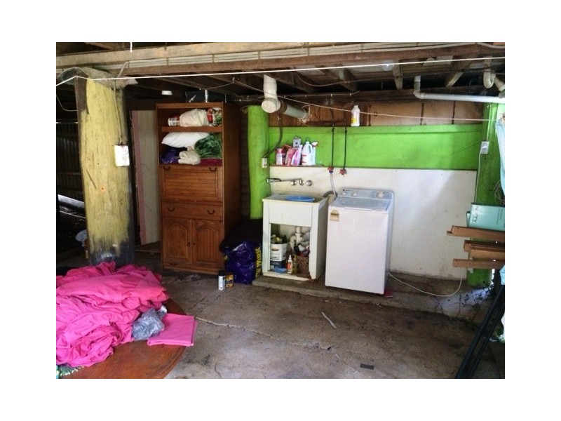 13 TEAK STREET, Maleny QLD 4552