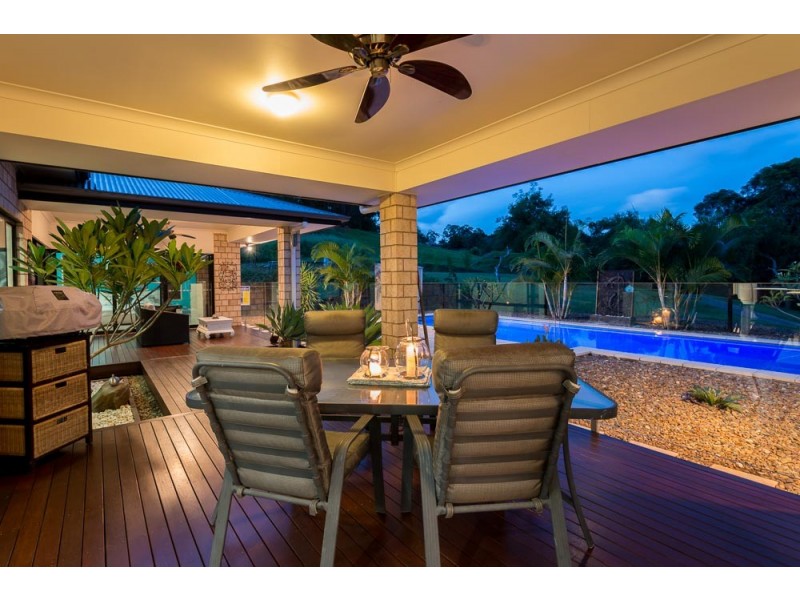 6 Towen Mount Road, Towen Mountain QLD 4560