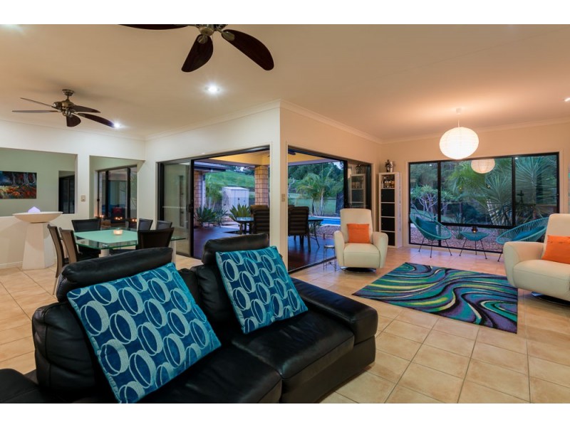 6 Towen Mount Road, Towen Mountain QLD 4560