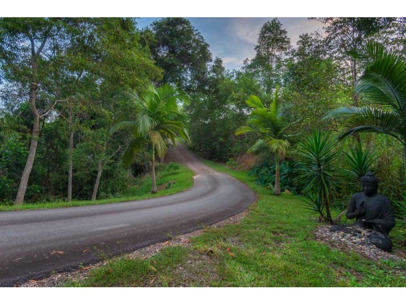 6 Towen Mount Road, Towen Mountain QLD 4560