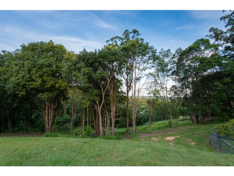 6 Towen Mount Road, Towen Mountain QLD 4560