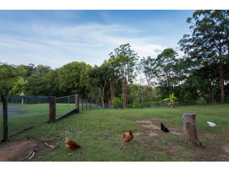 6 Towen Mount Road, Towen Mountain QLD 4560