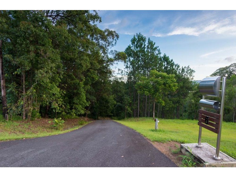 6 Towen Mount Road, Towen Mountain QLD 4560