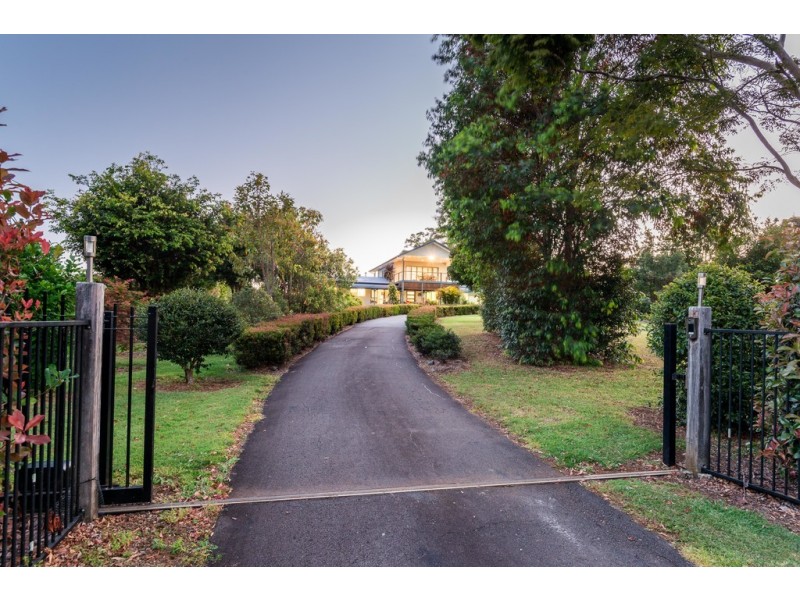 120 Gardners Lane, North Maleny QLD 4552