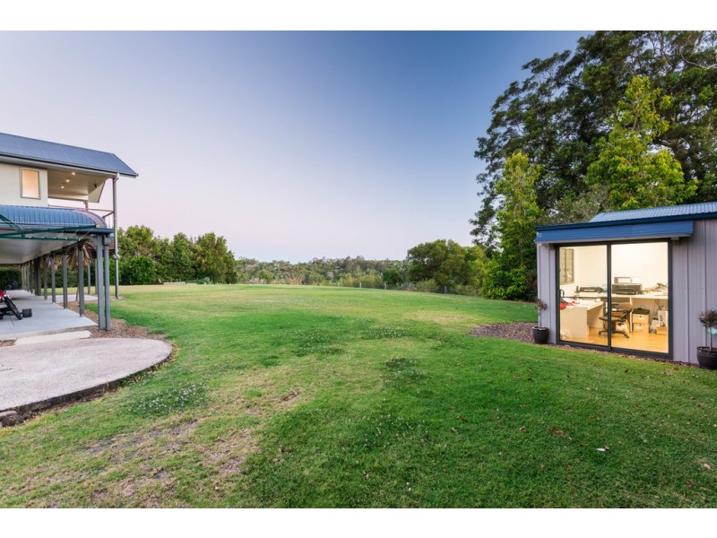 120 Gardners Lane, North Maleny QLD 4552