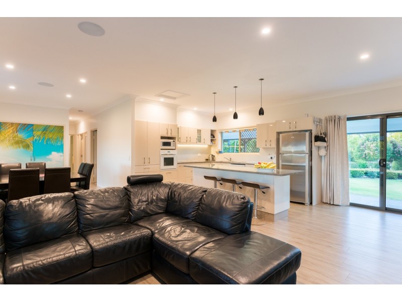 120 Gardners Lane, North Maleny QLD 4552