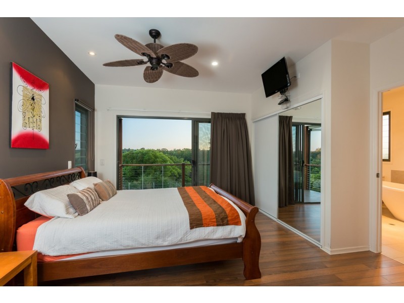 120 Gardners Lane, North Maleny QLD 4552