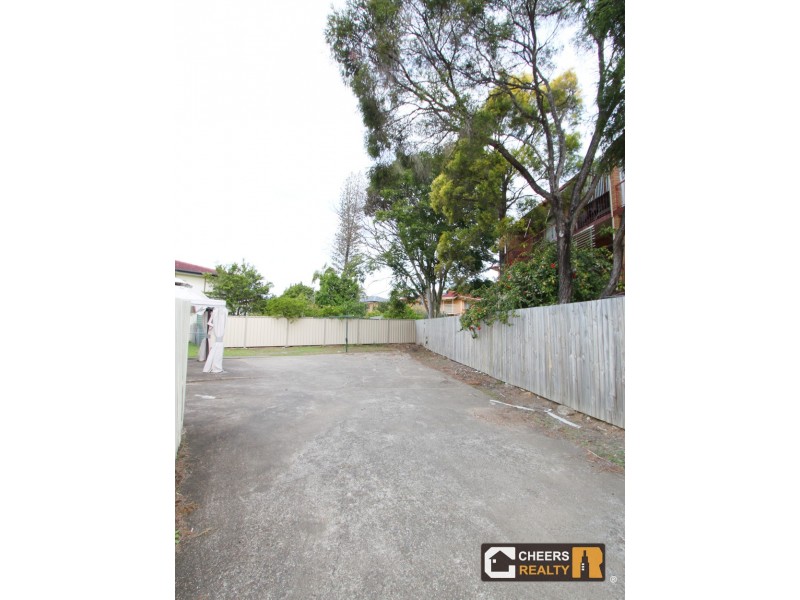 1 Melon Street, Mansfield QLD 4122