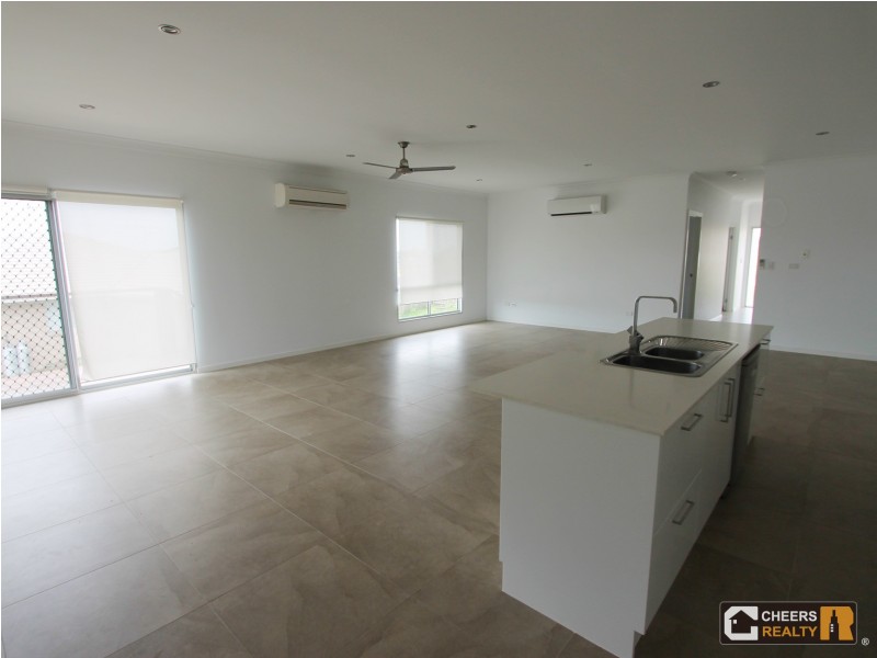 22 Cradle Drive, New Auckland QLD 4680