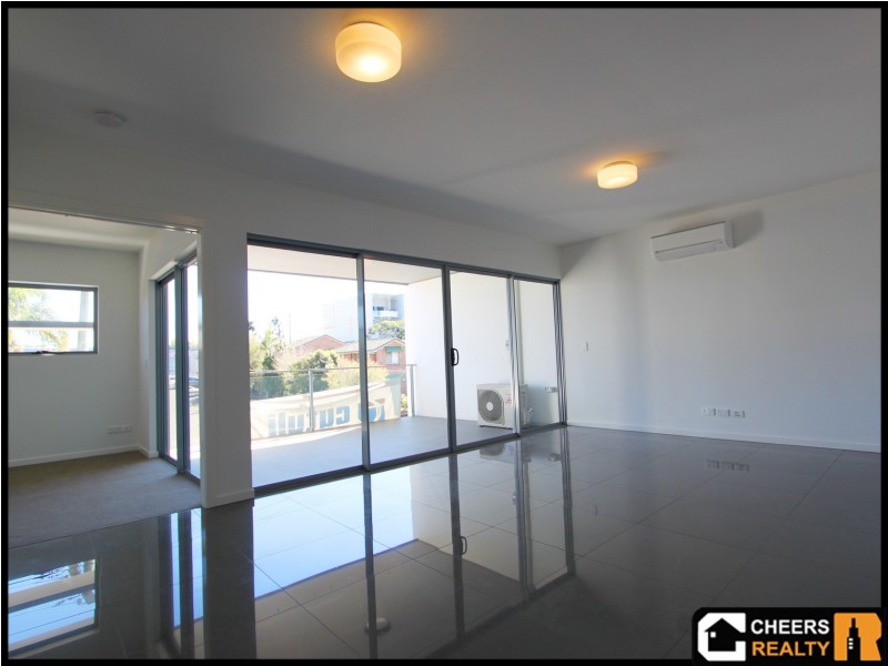 8/32 Redfern St, Morningside QLD 4170