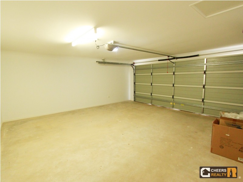 69 Daintree Blvd, New Auckland QLD 4680