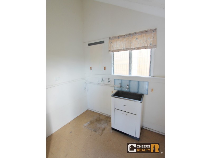 58 Dickenson Street, Carina QLD 4152