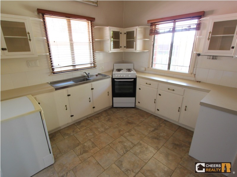 19 Bolton Street, Eight Mile Plains QLD 4113