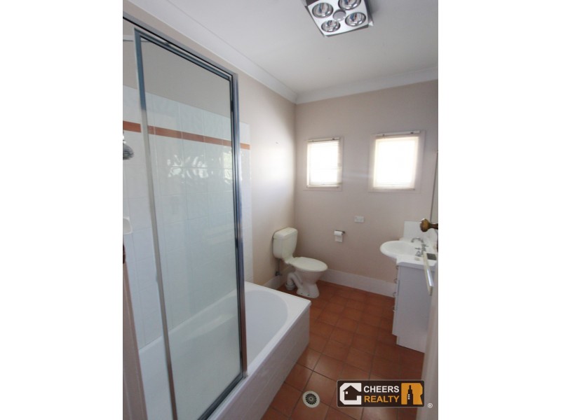 19 Bolton Street, Eight Mile Plains QLD 4113