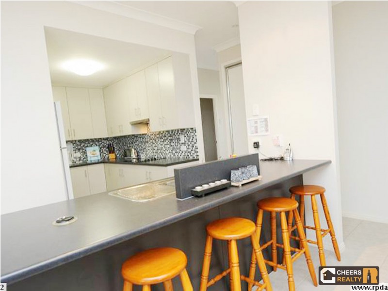 19 Larcom Rise, West Gladstone QLD 4680