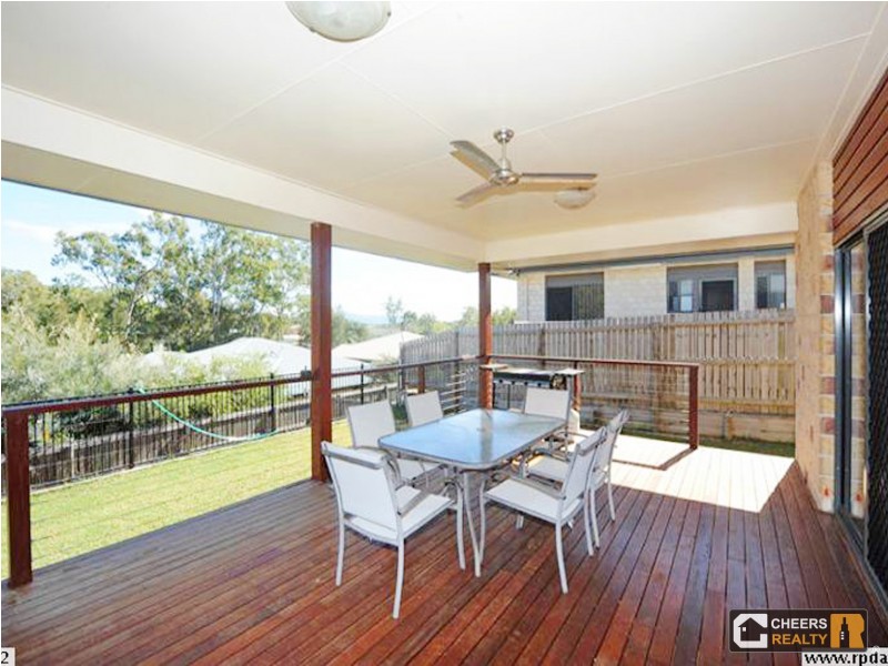 19 Larcom Rise, West Gladstone QLD 4680