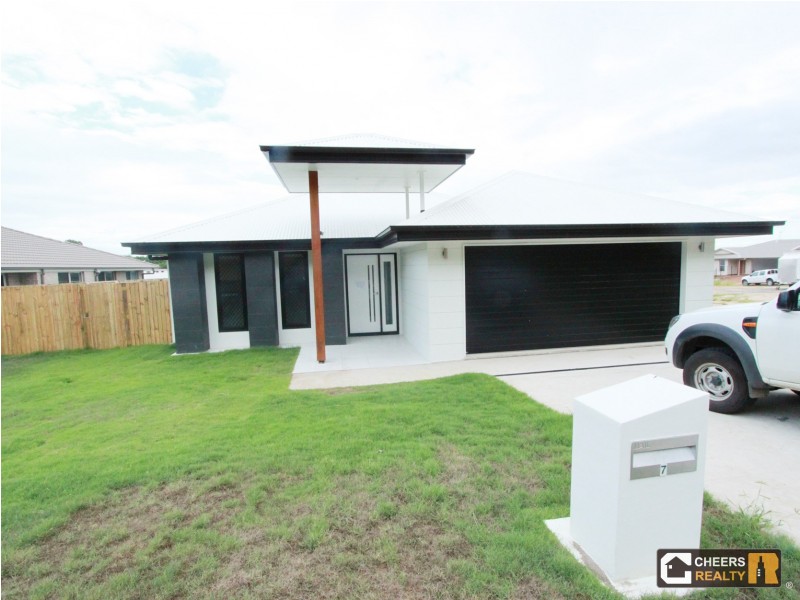 7 Wanda Drive, Boyne Island QLD 4680