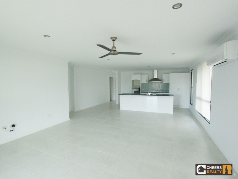 7 Wanda Drive, Boyne Island QLD 4680