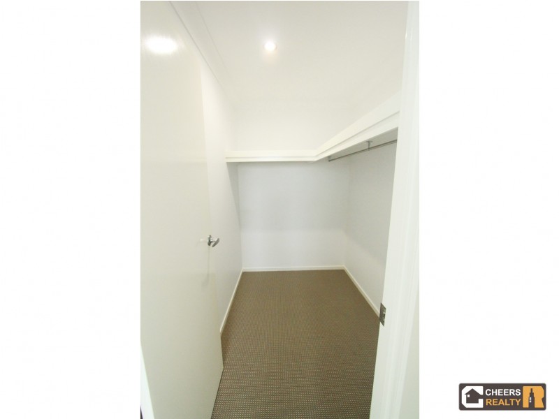 7 Wanda Drive, Boyne Island QLD 4680