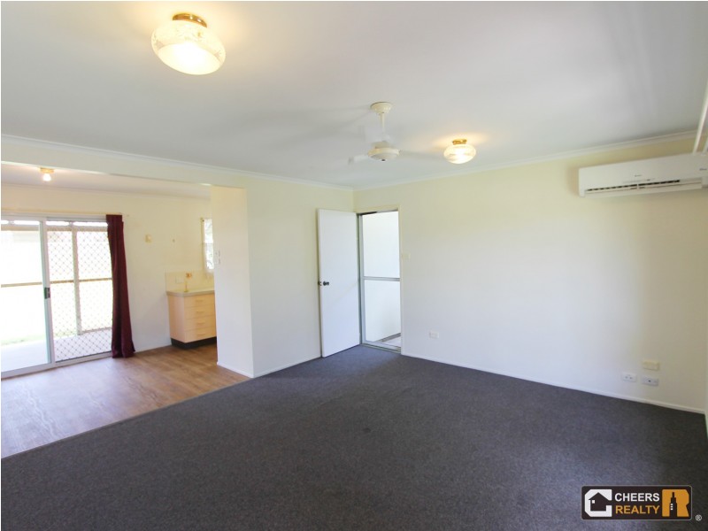 32 Beak Street, New Auckland QLD 4680