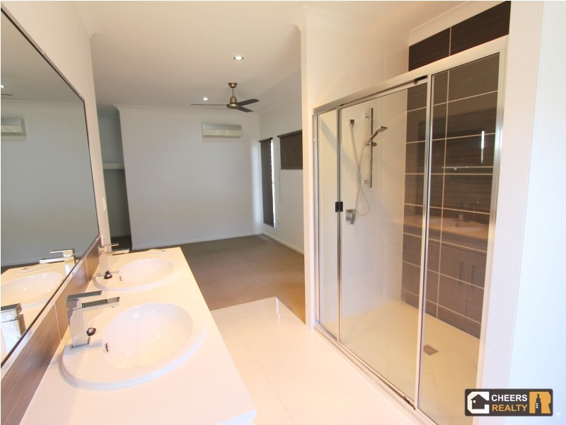 24 Bauhinia St, Boyne Island QLD 4680