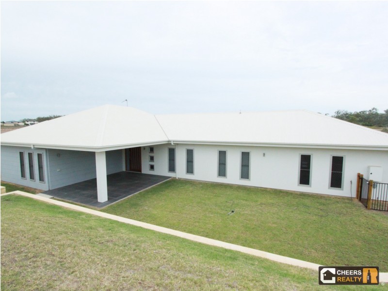 6 Carnarvon Parade, New Auckland QLD 4680