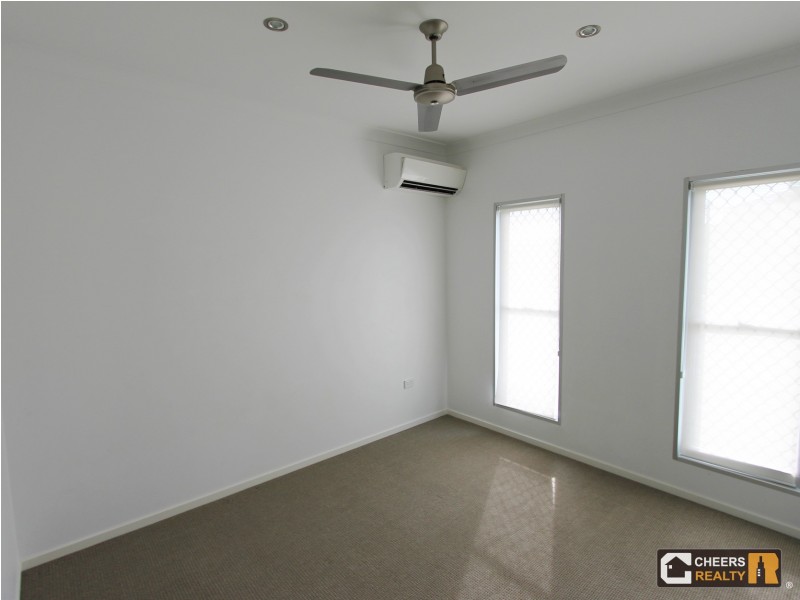 6 Carnarvon Parade, New Auckland QLD 4680