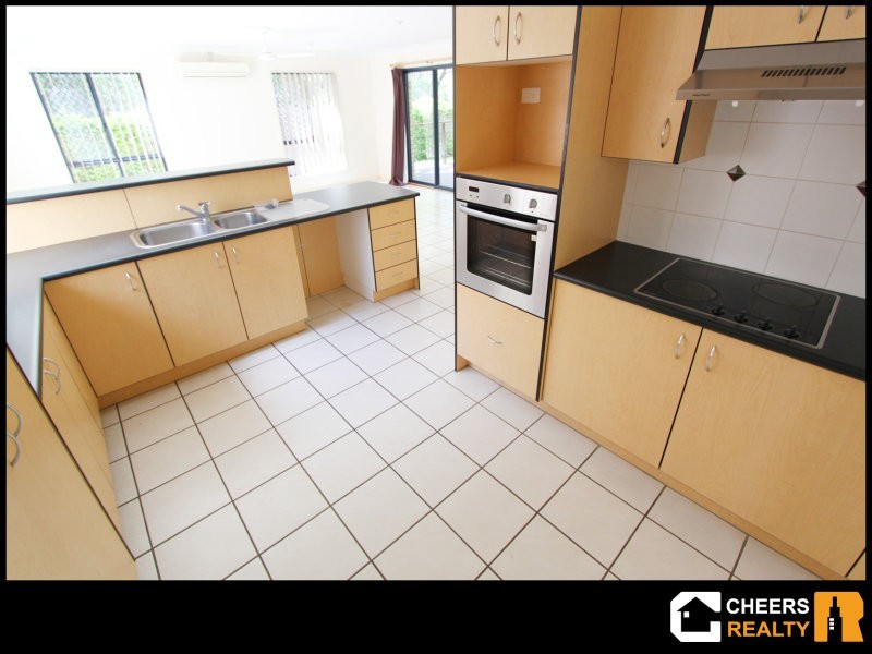 11 Brushbox Crescent, Sunnybank Hills QLD 4109