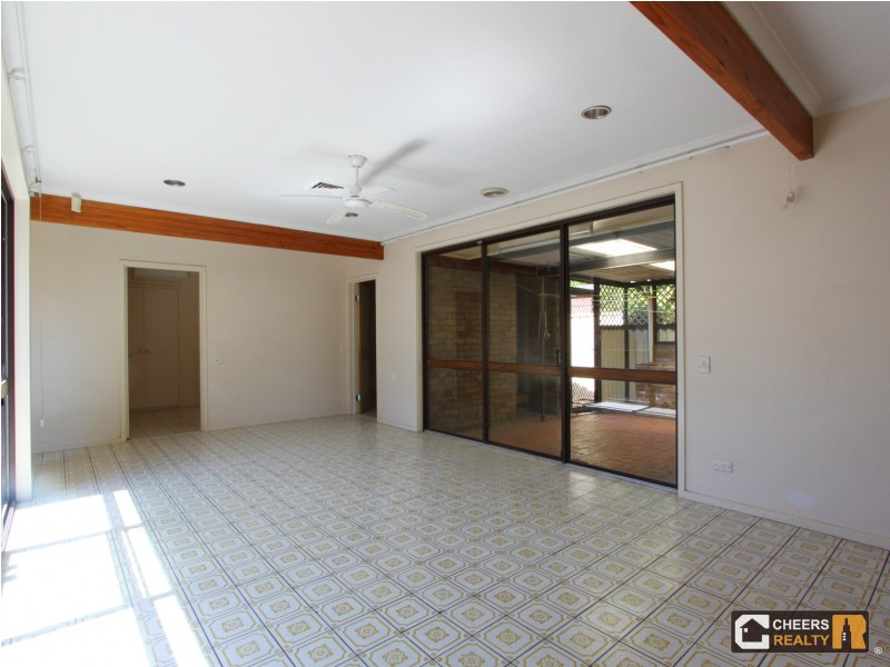 437 Mains Road, Macgregor QLD 4109