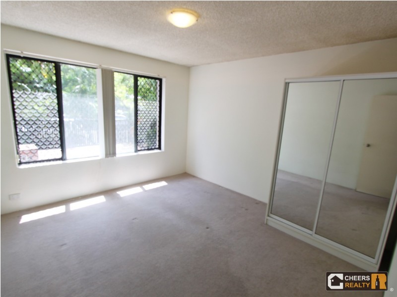 1/44 Sylvan Road, Toowong QLD 4066