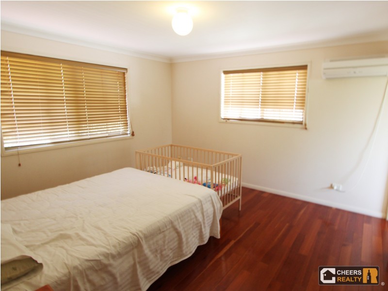 49 Bordeaux Street, Eight Mile Plains QLD 4113